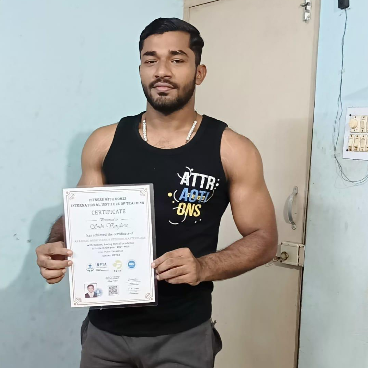 oneline Passed out students from our academy